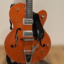 Gretsch Electromatic 5120 1995 custodia rigida finitura birdseye made in Japan usata