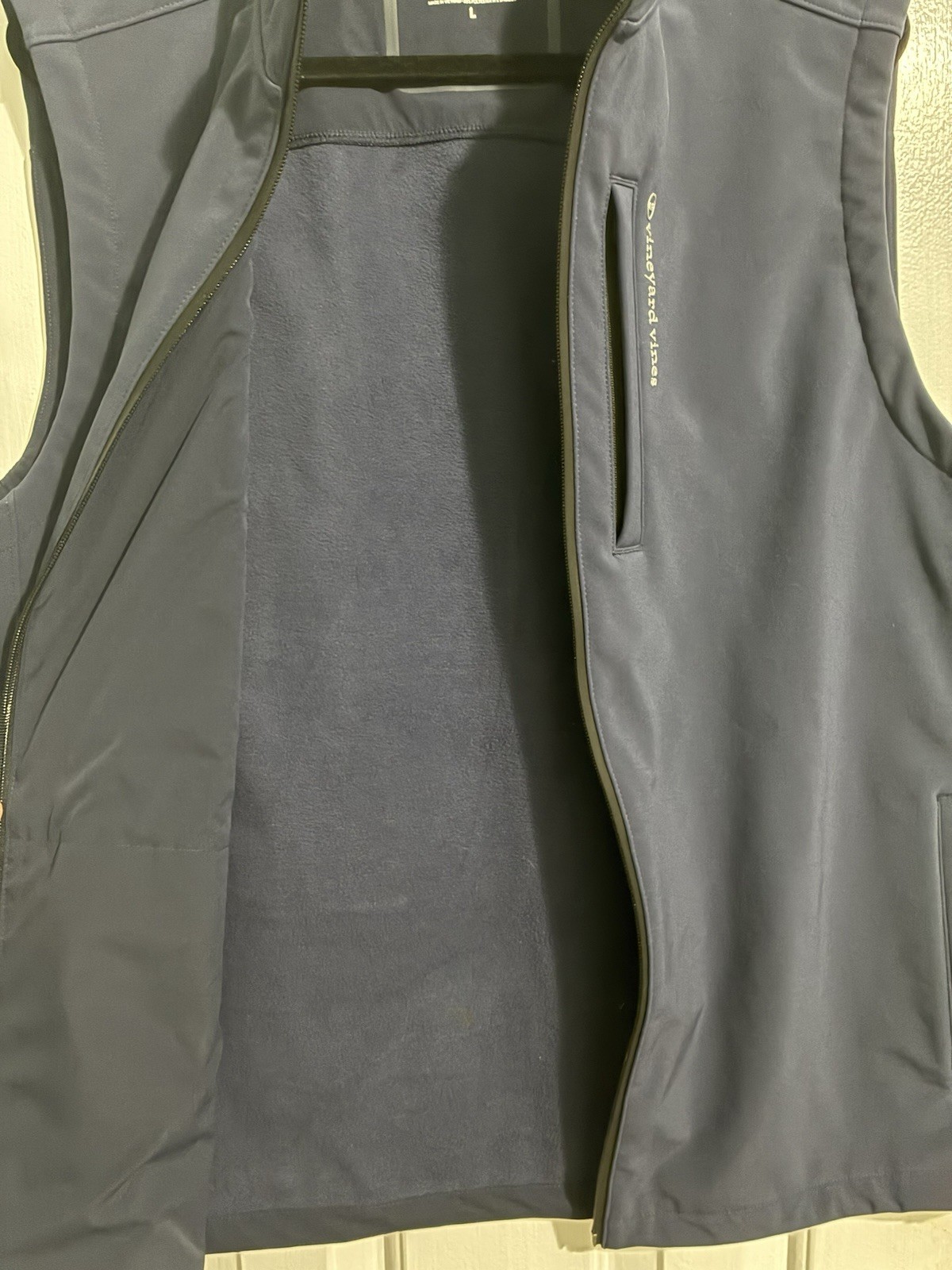 Vineyard Vines OTG Softshell Performance Vest Ful… - image 5