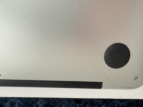 Apple MacBook Air 13 Inch Laptop LED- backlit A1466 - Picture 5 of 23