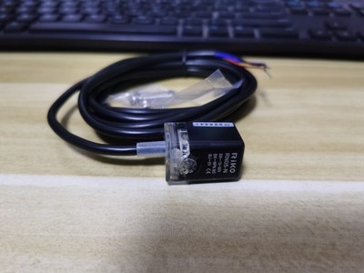 1PC  New   RN05-N RN05N Proximity Sensor  Free Ship #zc