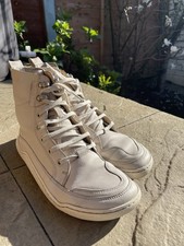 Vivobarefoot Gobi Boots Size 4 Limestone Colour