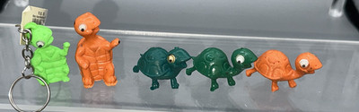 Altfiguren Tiere Tapsi Törtels 5 verschiedene Schildkröten  aus Gummi
