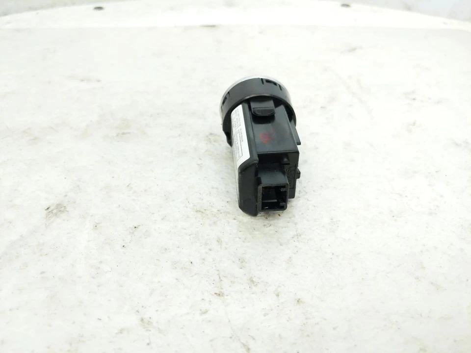 Botão de ignição 2015-2018 Toyota Rav4 sem chave partida 89611-0R021 - Imagem 3 de 4