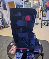 ProCare XcelTrax Air Tall Walker Brace Air Pump Up Boot Large Gently Used