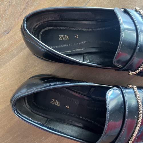 Zara Slip on Moccasin Loafer Dress Shoes Black Patent w/Chain Mens 7.5 EUR 40 - Picture 4 of 11