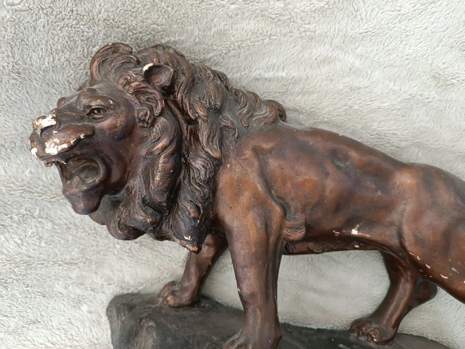 Sculpture Lion Aux Aguêts Foucher D après Bronze - Photo 3/4