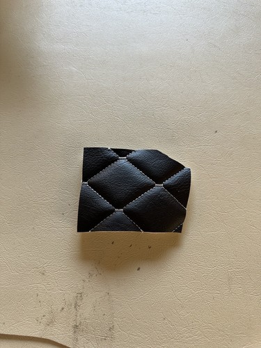 kenworth w900 Dash Mat Cover (with Diamond Shaped Vinyl). Choose Color 1985-2006 - Picture 5 of 7