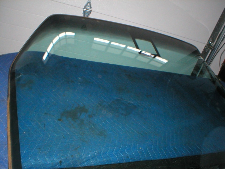 1982-92 CAMARO FIREBIRD ORIGINAL GM REAR HATCH GLASS W/O DEFROSTER GRID ...