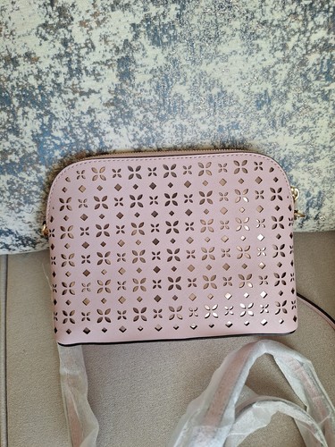 NWT Michael Kors Cindy LG Dome Crossbody BALLET PINK NEW - Picture 3 of 7