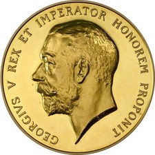 GREAT BRITAIN. George V/Winchester College Gold Prize Medal, 1914. NGC PR63CAM.