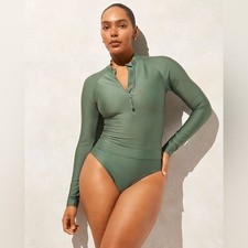 J Crew NWT Rash Guard Size Small, Classic Sculpt Full Coverage Swim Simply Sage