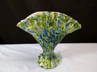 Fenton Vasa Murrhina Glass Aventurine Green with Blue Fan Vase 7" Tall INV2