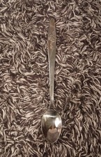STAINLESS VINTAGE ROSE SLENDER BABY FOOD SPOON THE FIRST YEARS 5.25" TAIWAN