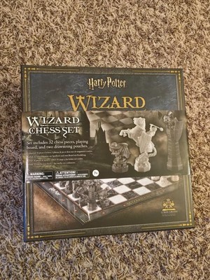 The Noble Collection Harry Potter Wizard's Chess Set