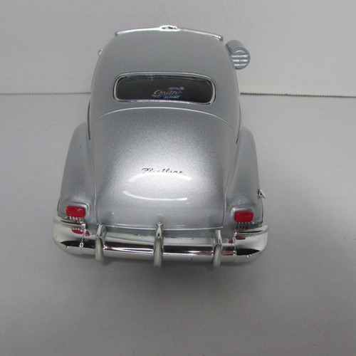 JADA 1947 STREET LOW CHEVROLET AEROSEDAN FLEETLINE DIECAST 1/24 Silver No Box - Picture 4 of 6