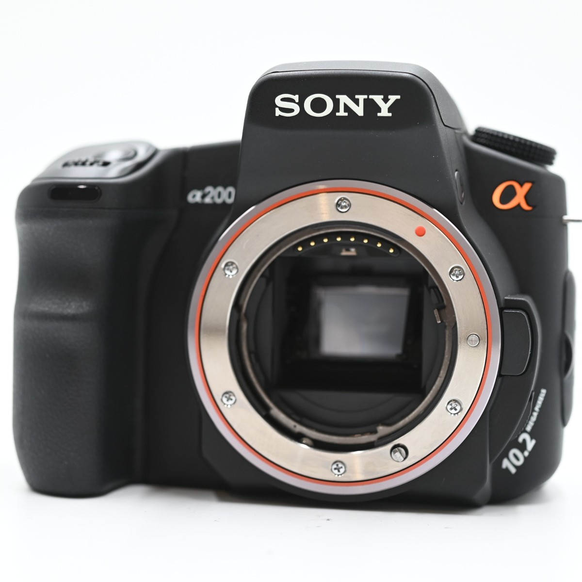 Sony Alpha DSLR-A200 10.2MP Digital SLR Camera - Black (Kit