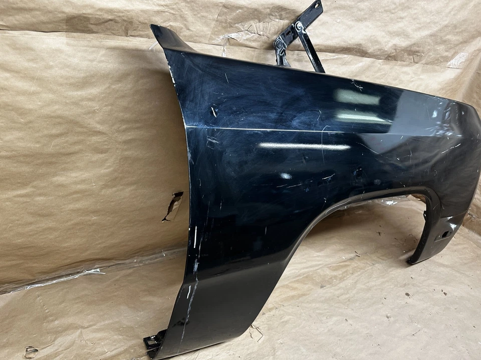 1981 - 1993 Dodge D150 D250 D350 Ramcharger Fender Front Right RH Side OEM Black Foto 2 de 4