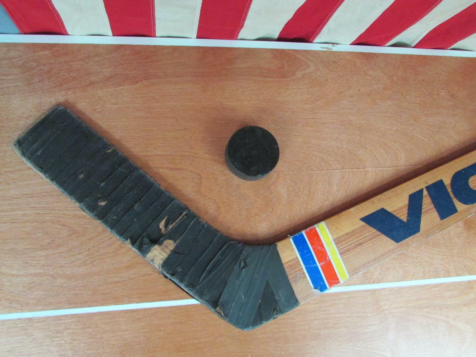 Vintage 1970s Victoriaville Wood Ice Hockey Goalie Stick Canada Great