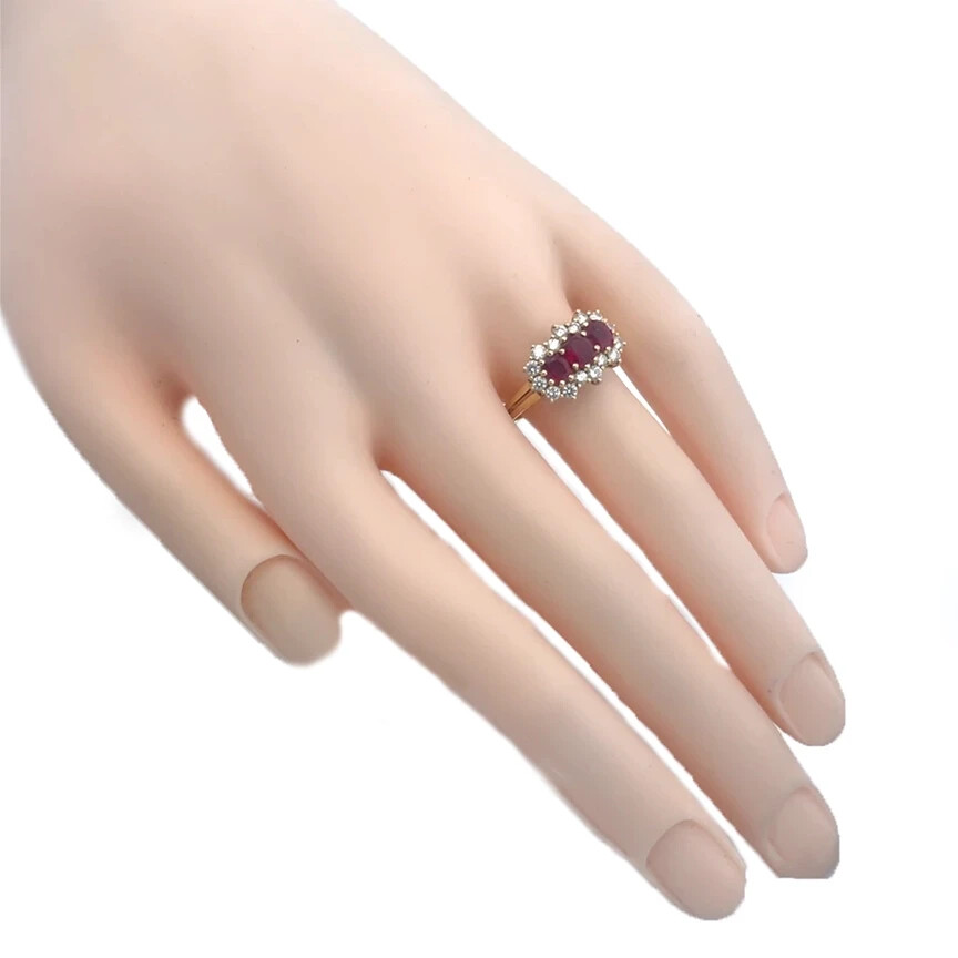 Picchiotti Ruby Gold Ring Diamond 18k Yellow 3 St… - image 2