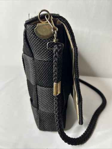 Vintage Gabriella Made in Italy Black Woven Shoulder Bag Purse W Brass Hardware - Picture 6 of 10