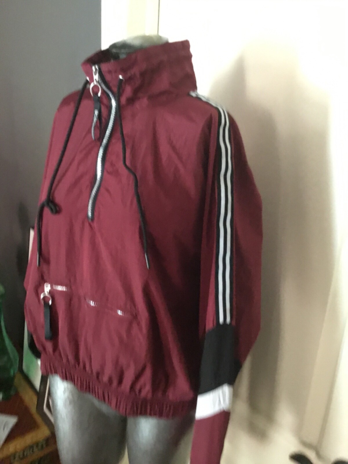 BCBG Generation pullover jacket Large womens wind… - image 4