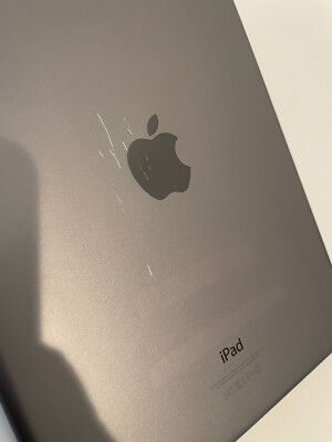 Apple iPad Air 1st Gen. 32GB Wi-Fi 9.7in - Space Gray Apple iPad Air 1st Gen. 32GB Wi-Fi 9.7in - Space Gray