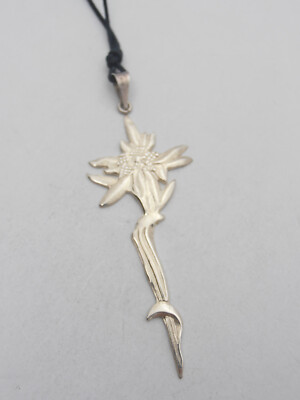 Alpine Star: Lucky Charm Pendant in 925 Silver - Flower Pendant - Alps