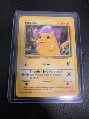 POKEMON VERY NICE PIKACHU SHADOWLESS BASE SET YELLOW CHEEK 1999