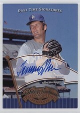 2005 Upper Deck Past Time Pennants Signatures Bronze Tommy John #TJ Auto v0v