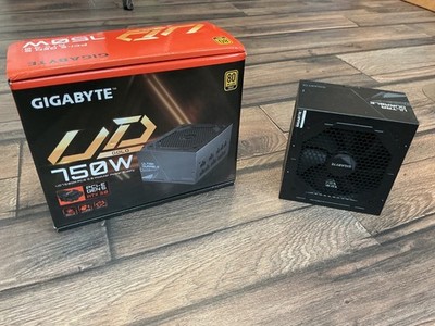 Gigabyte UD750GM 750W 80 Plus Gold Netzteil PCIe 5.0 ATX 3.0 Modular PSU