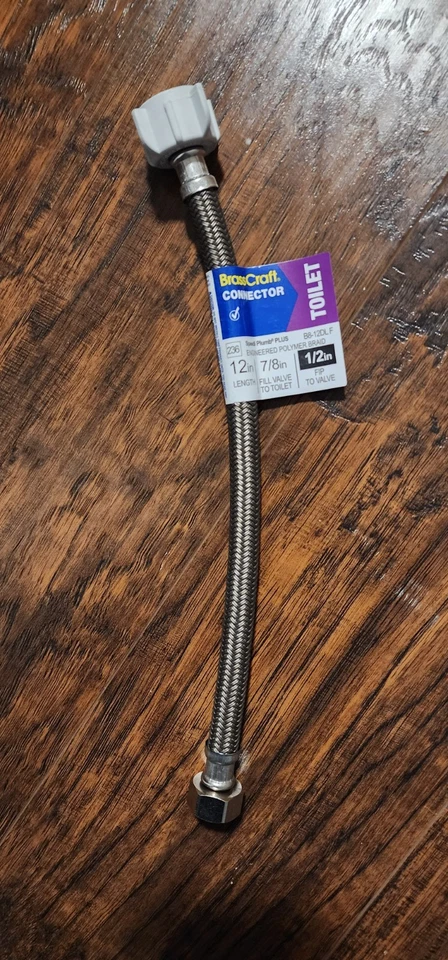 Paquete de 6 suministros de inodoro trenzados BrassCraft FIP 1/2 x 7/8 tuercas x 12" B8-12DL F Foto 2 de 4