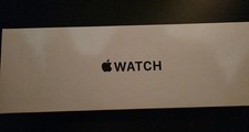 Open Box New - Apple Watch SE (2nd Gen) [GPS 40mm] Smartwatch with Starlight
