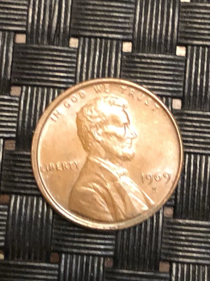 1969-S  Lincoln Penny Coin  💎  Errors Pristine Condition! Rare find! 🪙💎 - Image 2 of 4