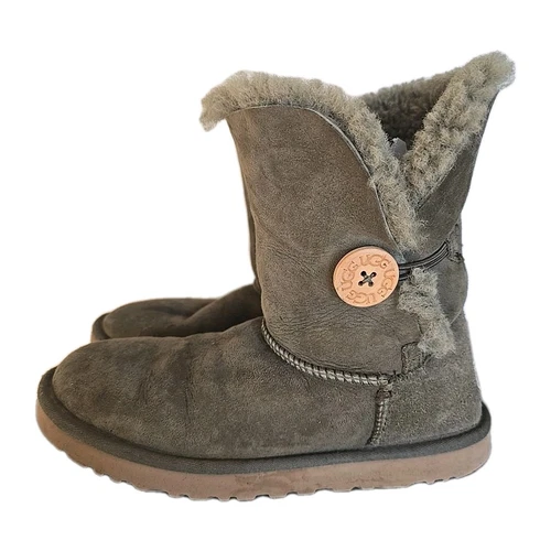 Stivali donna UGG Australia Bailey con bottoni taglia 8 spray eucalipto