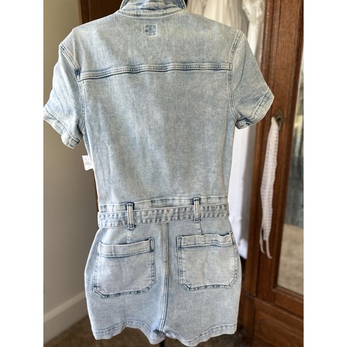 GAP Denim Romper Belted Short Sleeve Casual Jumpsuit Light Wash Size S - Picture 5 of 8