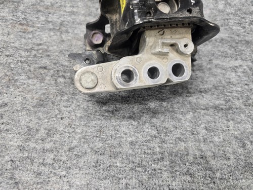 TOYOTA CAMRY XSE 18-24 ENGINE MOUNT INSULATOR BRACKET FWD RIGHT PASSENGER OEM - Picture 2 of 6