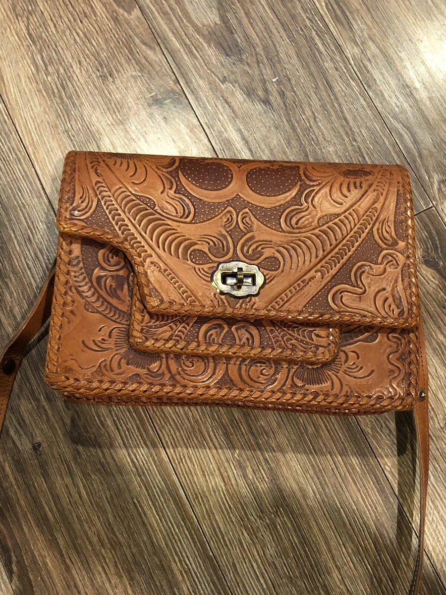 Brown Tooled Fringe Leather Purse – Horse Creek Boutique