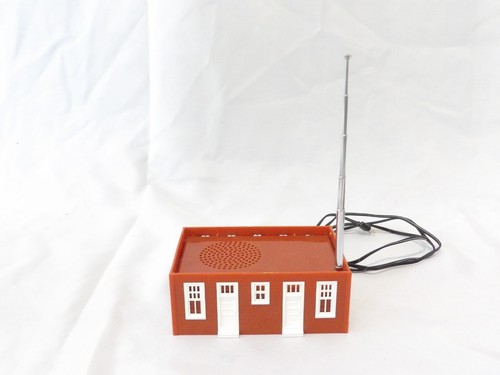 Hornby Thomas & Friends Radio Control & Sound System - Red - Picture 3 of 8