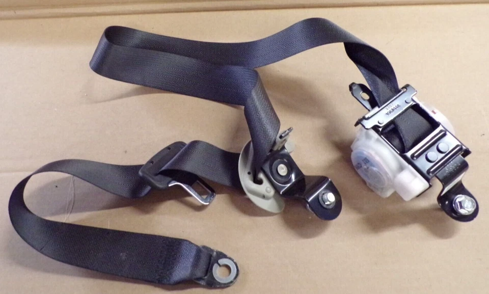 2013 2012 kia soul задний ремень безопасности натяжитель (водитель) - Изображение 3 из 3