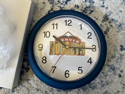 Old School Denver Nuggets Logo Clock   Battery Operated  New in Box
