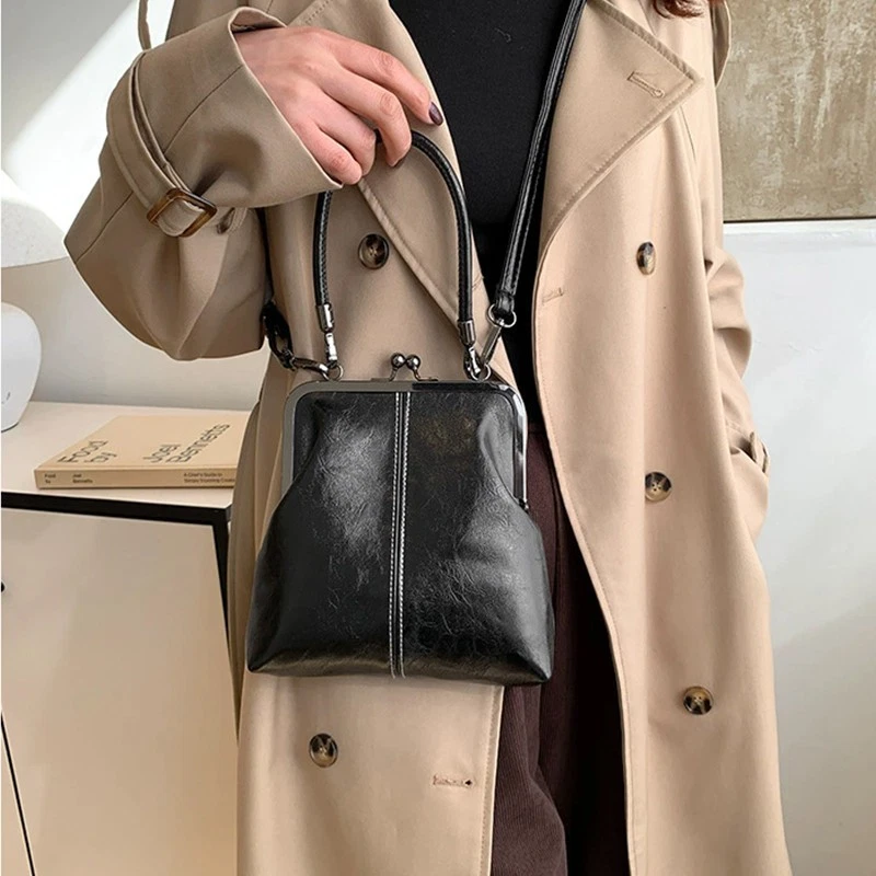 Vintage Black Kiss Lock Frame Bag Shoulder Crossbody Handbag Purse Retro Clutch - Image 3 of 4