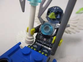 ( i 14 ) LEGO 70105 Nest Dive with BA LEGENDS OF CHIMA