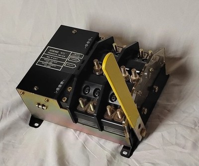 Generac ''GTS'' Transfer Switch. New. 250 VAC. 200 AMP. Part #62677