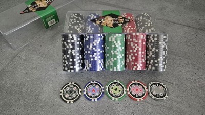 2 x 100 Pokerchips Jetons - 11,5 Gramm im Acryltray - neuwertig
