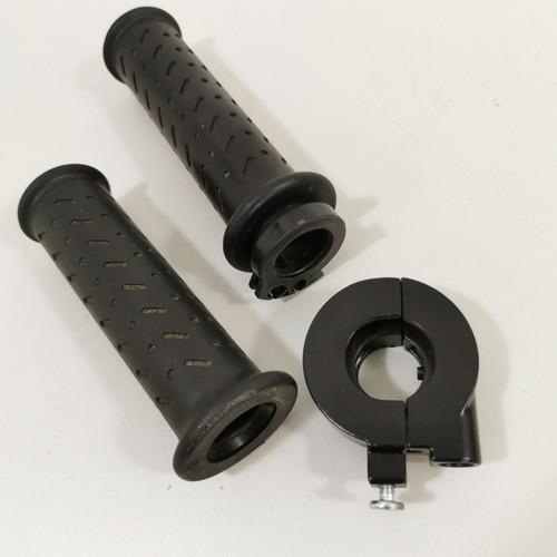 Malaguti Drakon 125 ET0 EZ:22 Gasgriff Gassteuerung C3251 - Bild 3 von 3
