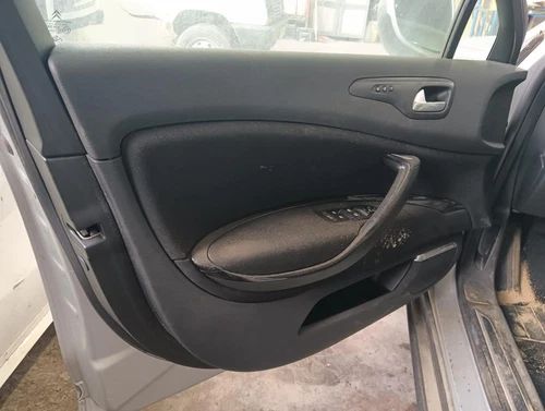 9675067680 Piloto Trasero Derecho Interior para CITROEN C5 BERLINA 2010 9087277 - Imagen 8 de 10