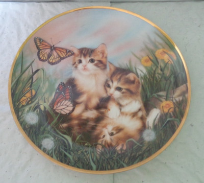 Franklin Mint - ''Chasing Butterflies'' - Kitten / Cats - Collectible Plate