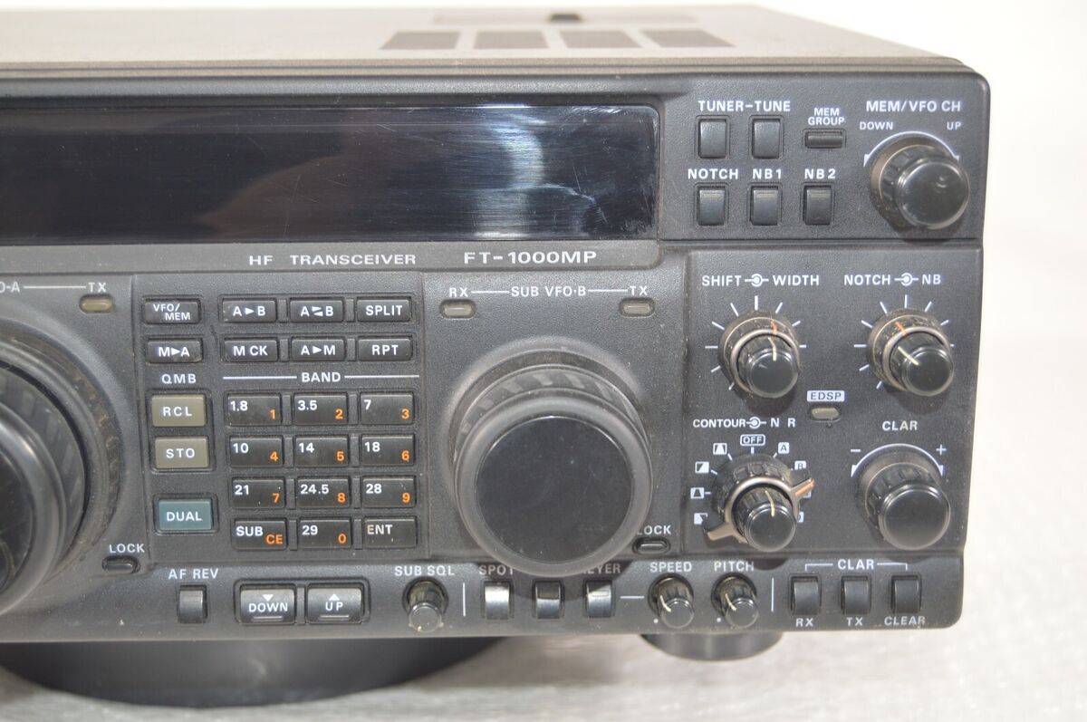 Yaesu FT-1000MP Enhanced Digital Signal Processing 100W HF Yaesu FT-1000MP Enhanced Digital Signal Processing 100W HF