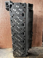 6.7 CUMMINS Cylinder Head NEW!!!