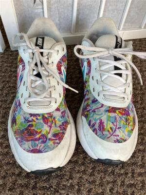 Nike Revolution 5 Fable 7Y (8.5W) Running Sneakers Tortoise & Hare CJ2092-100